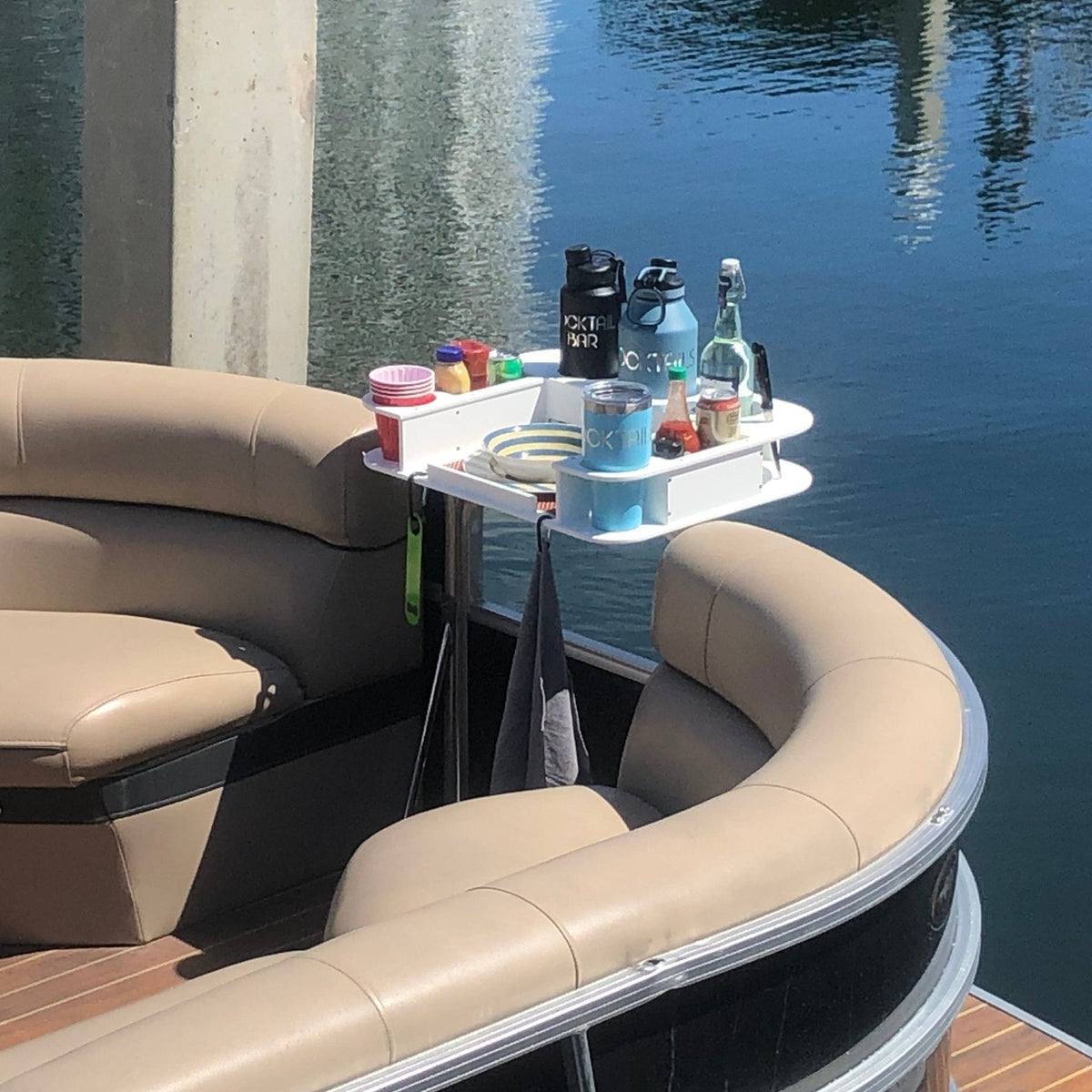 Docktail Butler with Pontoon Rail Mount