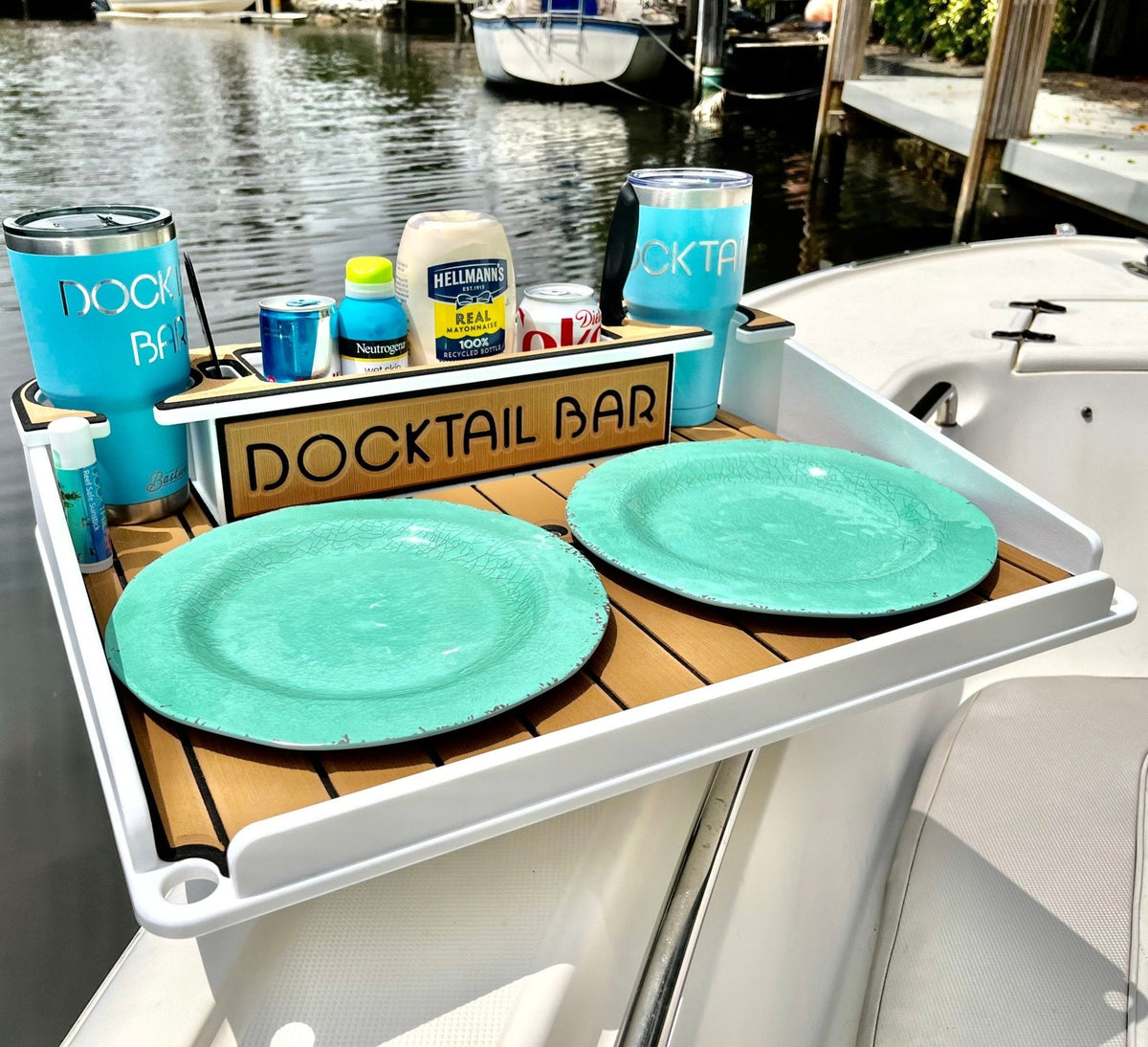 Docktail Utility Table with Rod Holder Mount