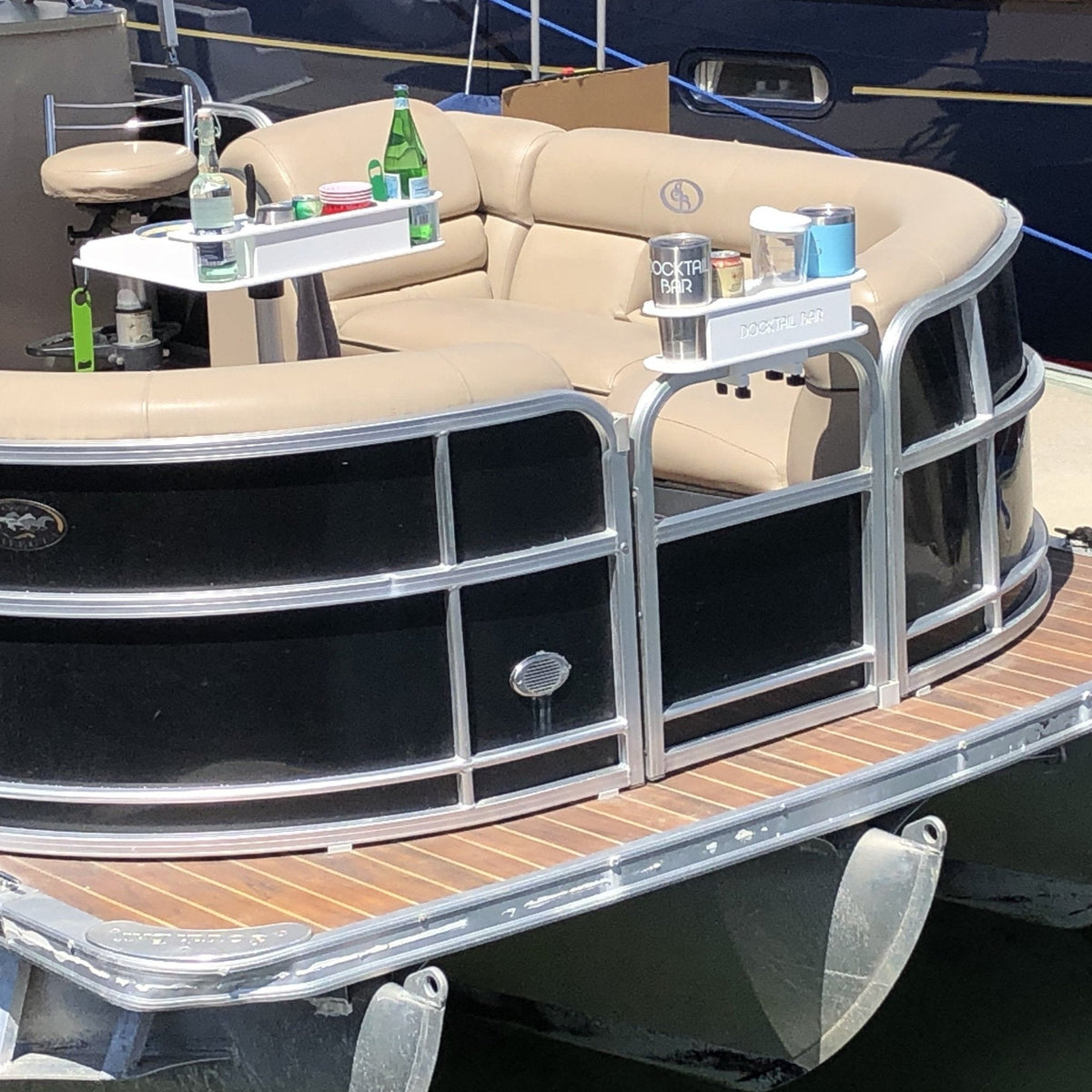 Docktail Utility Pedestal Boat Table