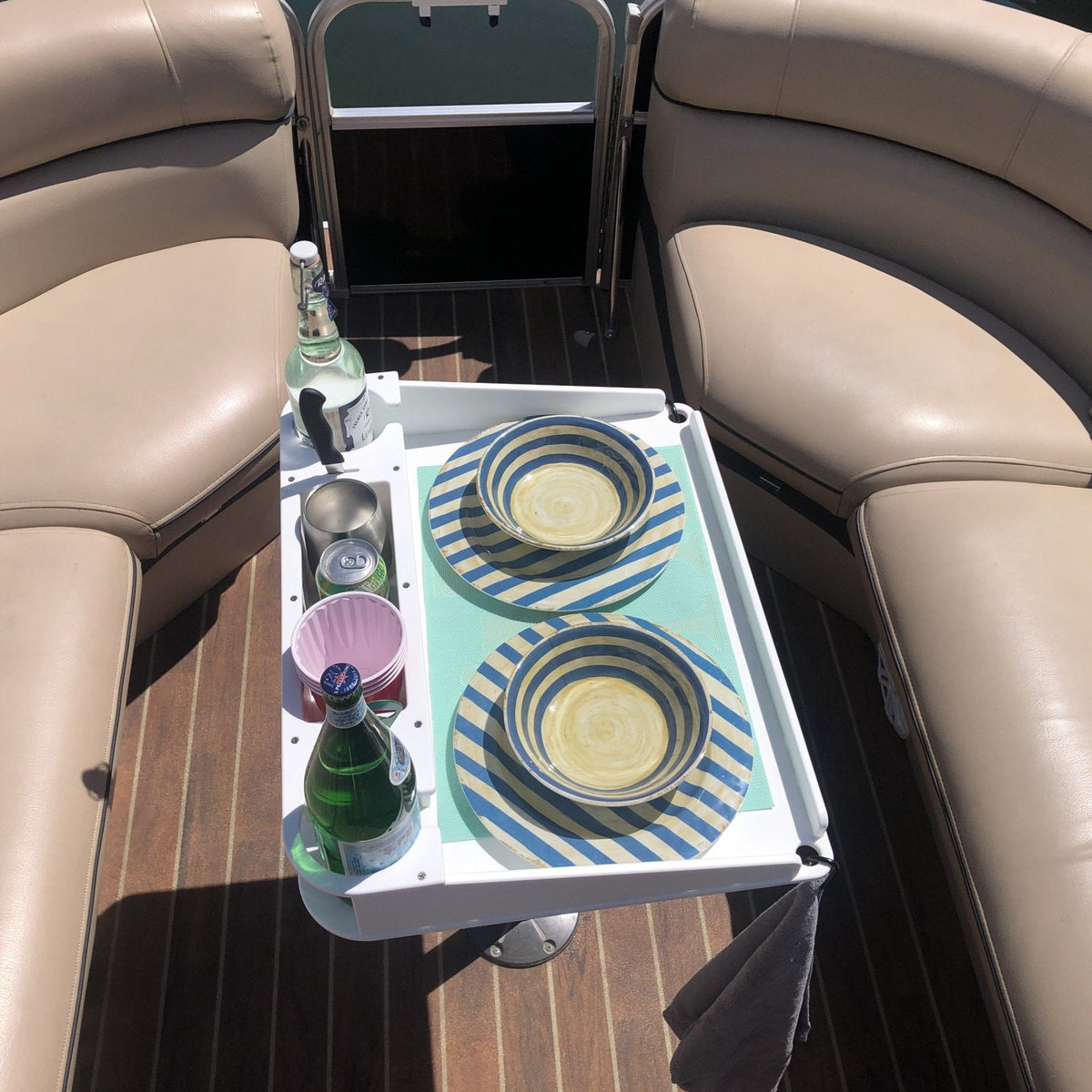 Docktail Utility Pedestal Boat Table